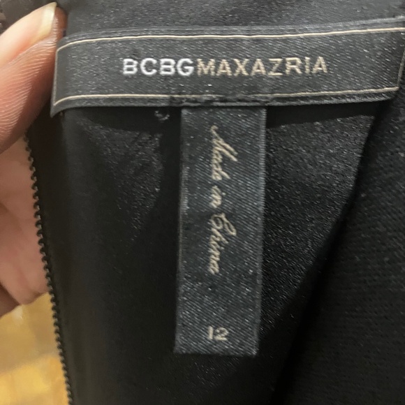 BCBG Black/Tan Colorblock Shift Dress - Picture 3 of 14